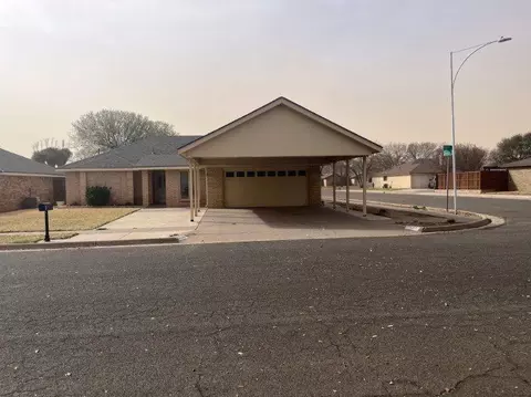 5527 94th St, Lubbock, TX 79424