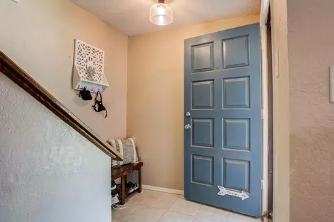8633 Knoxville Dr, Lubbock, TX 79423