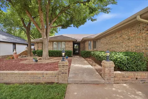 3809 96th St, Lubbock, TX 79423