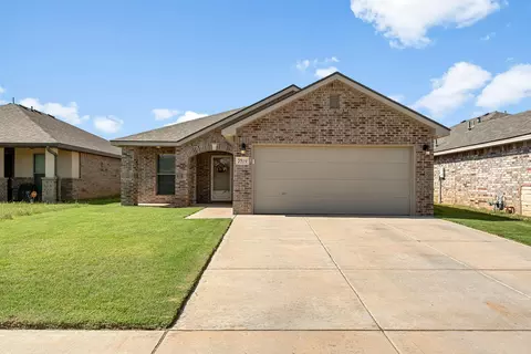 7519 103rd St, Lubbock, TX 79424