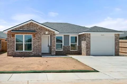 501 E 24th St, Wolfforth, TX 79382