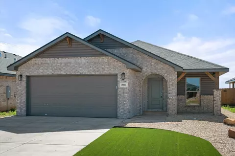 2004 Durham Ave, Wolfforth, TX 79382