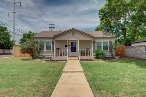 2826 33rd St, Lubbock, TX 79410