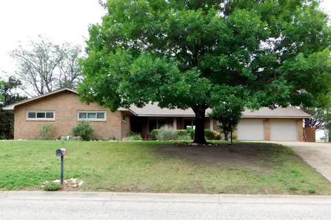 1819 W Ave H, Muleshoe, TX 79347