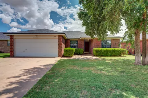 2307 95th St, Lubbock, TX 79423