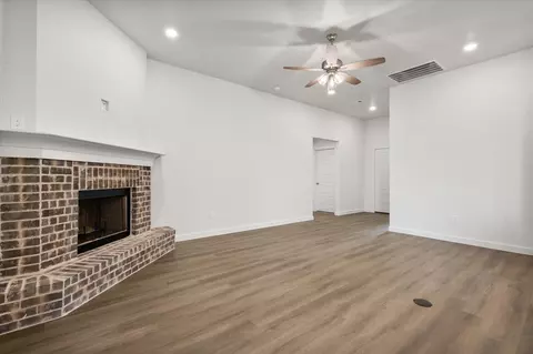 Living - 3023 137th St, Lubbock, TX 79423 photo 3 of 3