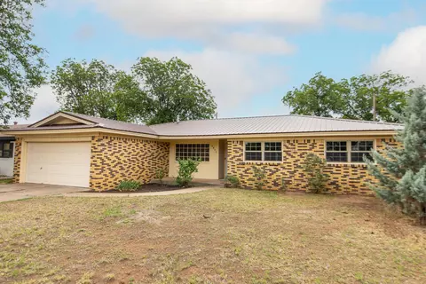 6805 Avenue W, Lubbock, TX 79412