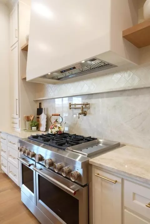Kitchen - 4101 149th St, Lubbock, TX 79423 photo 6 of 6