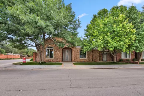 9201 York Pl, Lubbock, TX 79424
