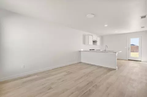 Living - 5513 Smith St, Lubbock, TX 79416 photo 1 of 4
