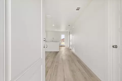 Entry Way - 5513 Smith St, Lubbock, TX 79416 photo 1 of 2