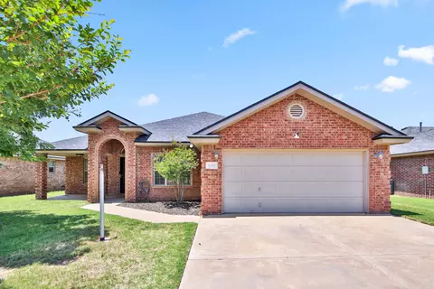 9806 Iola Ave, Lubbock, TX 79424