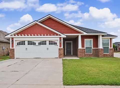 7408 99th St, Lubbock, TX 79424