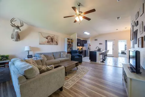 7015 34th Pl, Lubbock, TX 79407