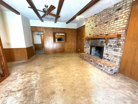 Living - 1812 Floydada St, Plainview, TX 79072 photo 4 of 4