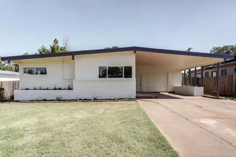 4517 44th St, Lubbock, TX 79414