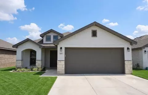 3219 Waverly Ave, Lubbock, TX 79407