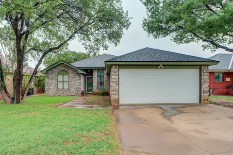 2108 93rd Pl, Lubbock, TX 79423