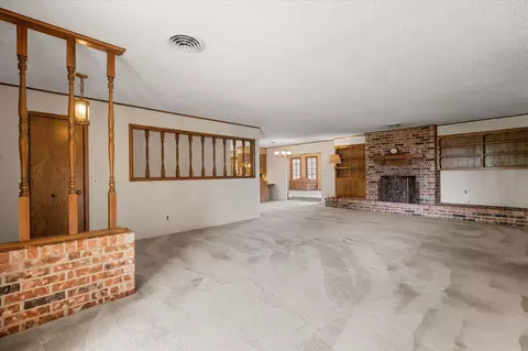 Living - 7006 W 13th St, Plainview, TX 79072 photo 2 of 6