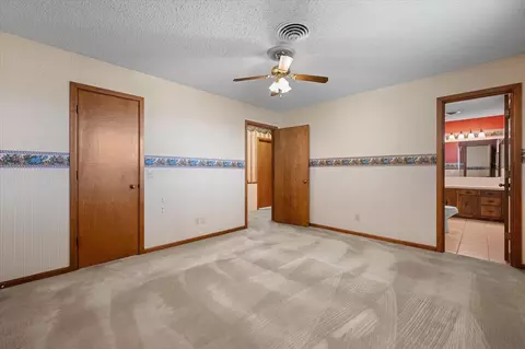 Bedroom - 7006 W 13th St, Plainview, TX 79072 photo 3 of 4