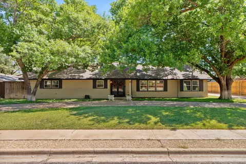4509 15th St, Lubbock, TX 79416