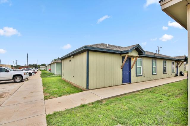 209 36th St, Lubbock, TX 79404