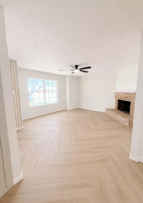 2501 110th St, Lubbock, TX 79423