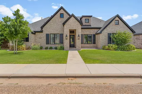 309 N 9th St, Wolfforth, TX 79382