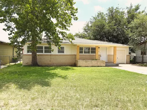 1609 39th St, Lubbock, TX 79412