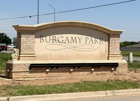 6907 17th St, Lubbock, TX 79416