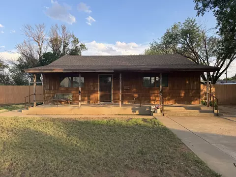 107 N 17th St, Lamesa, TX 79331