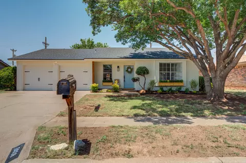 5018 70th St, Lubbock, TX 79424