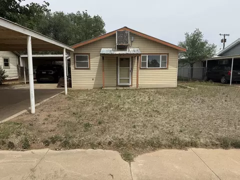 1808 Avenue E, Petersburg, TX 79250