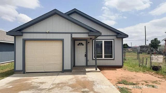 517 44th St, Lubbock, TX 79404