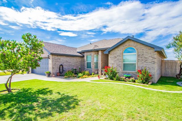 8827 13th St, Lubbock, TX 79416