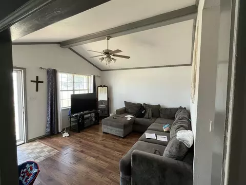 4410 Kemper St, Lubbock, TX 79416