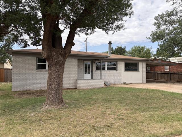 1212 E Buckley St, Brownfield, TX 79316
