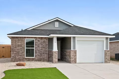 505 E 24th St, Wolfforth, TX 79382