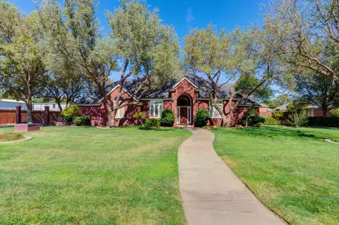 7104 78th St, Lubbock, TX 79424