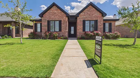 7613 52nd St, Lubbock, TX 79407