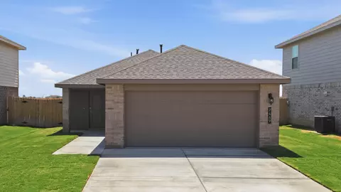 7449 10th St, Lubbock, TX 79416