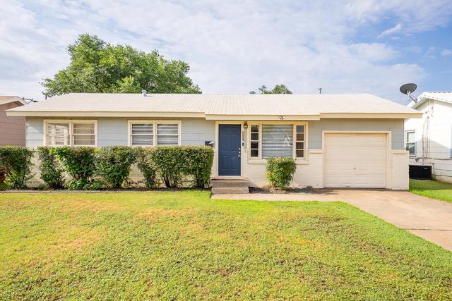 4507 43rd St, Lubbock, TX 79414
