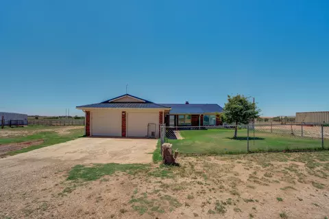 16711 N County Road 2000, Abernathy, TX 79311