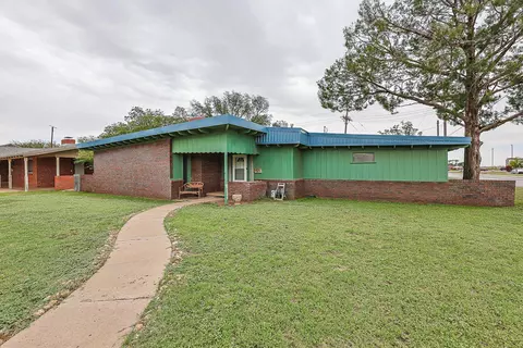 100 E 15th St, Littlefield, TX 79339