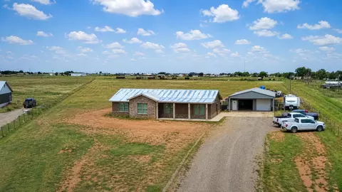 8233 County Road 6440, Lubbock, TX 79416