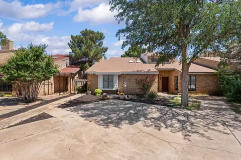 4106 B 18th St, Lubbock, TX 79416