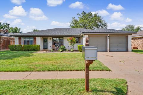 5402 94th St, Lubbock, TX 79424