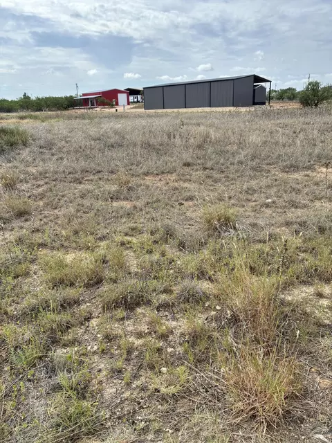 49 Dawson Cir, Justiceburg, TX 79330