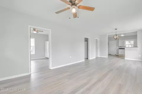 Living - 115 Yonkers St, Plainview, TX 79072 photo 2 of 6