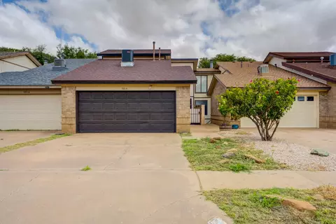 5814 Emory St, Lubbock, TX 79416